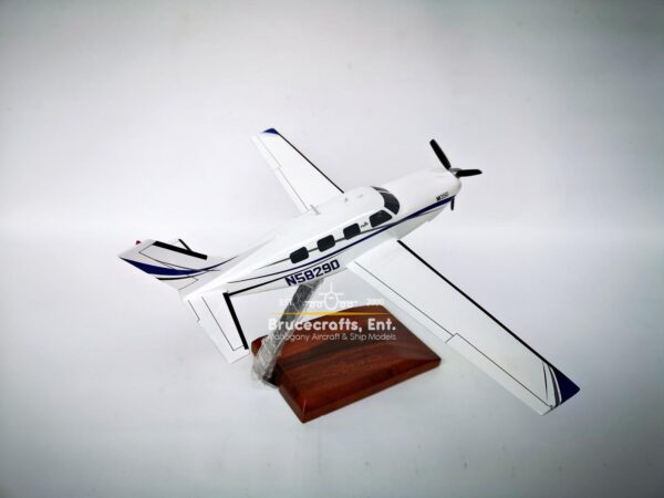 Piper M350 with detailed craftsmanship.